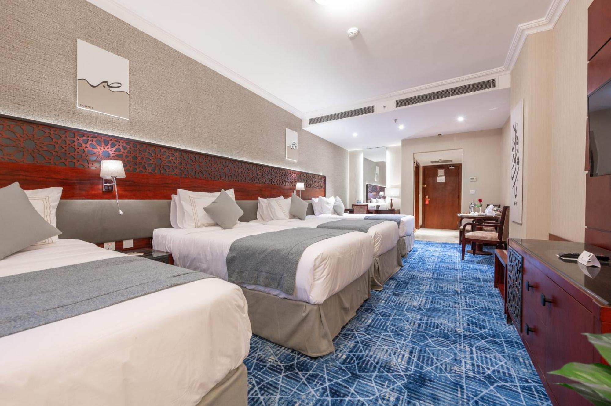Hotel Shaza Regency Plaza Al Madinah Medina Esterno foto Family room